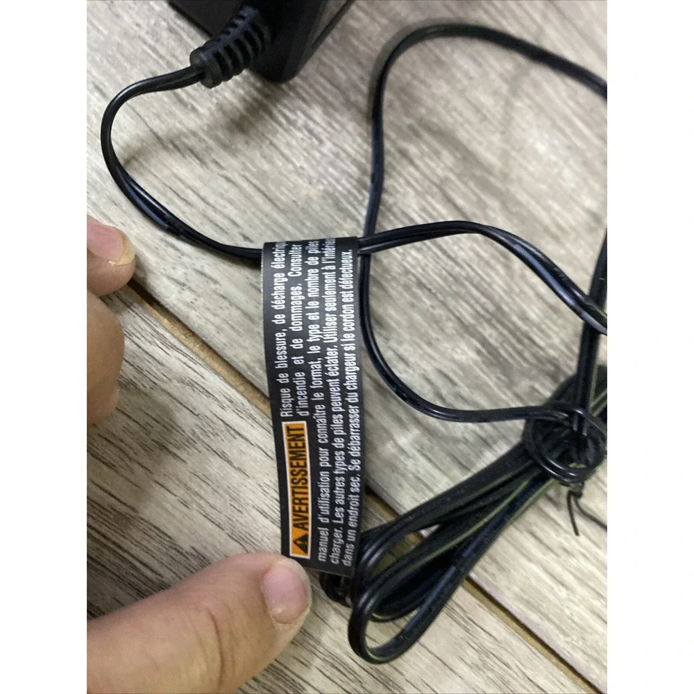 Ryobi Battery Charger P118B 18V ONE+ Lithium+ Gray‎ Excellent LED Diagnostics
